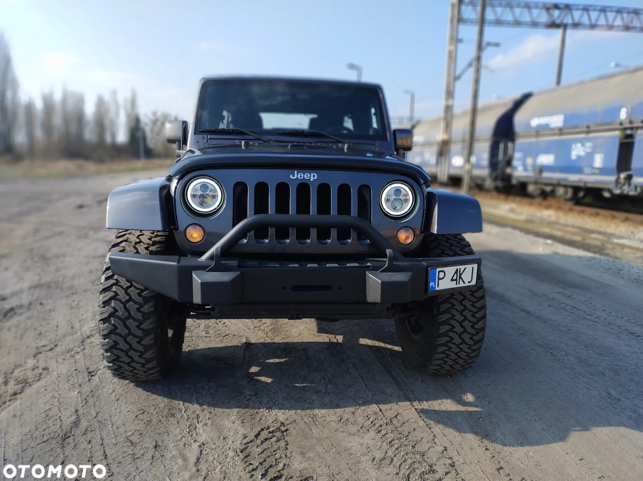 Jeep Wrangler - 13