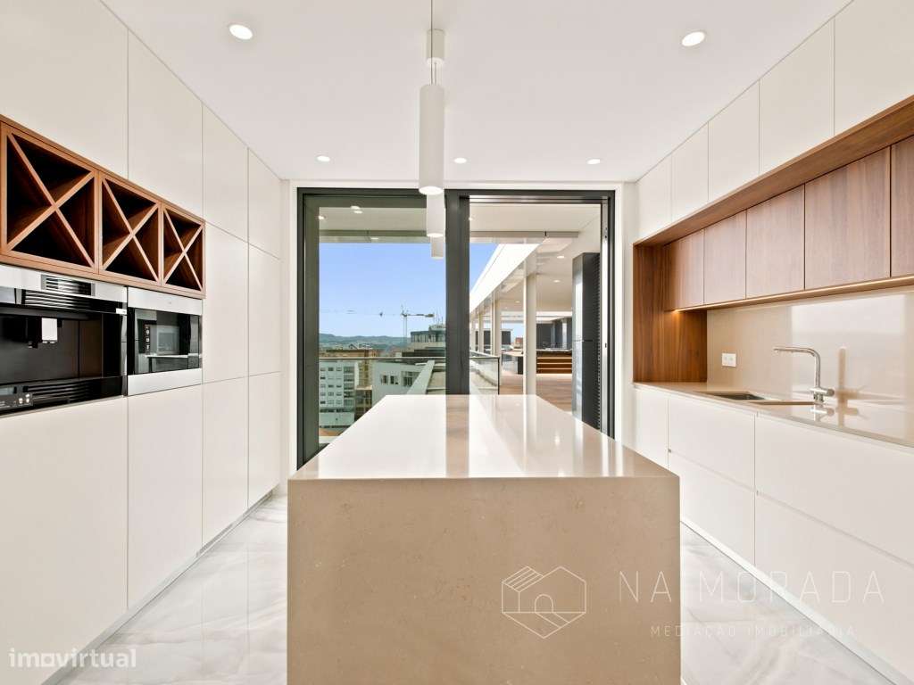 Apartamento T4 Recuado | Avenida da República | Vila Nova de Gaia-0