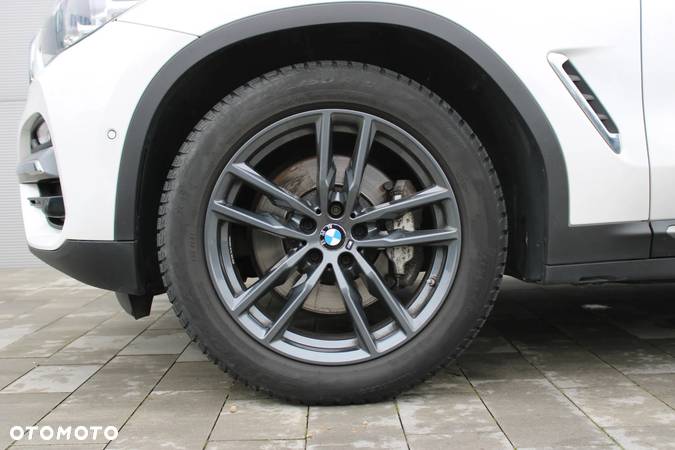 BMW X3 xDrive25d Luxury Line - 8