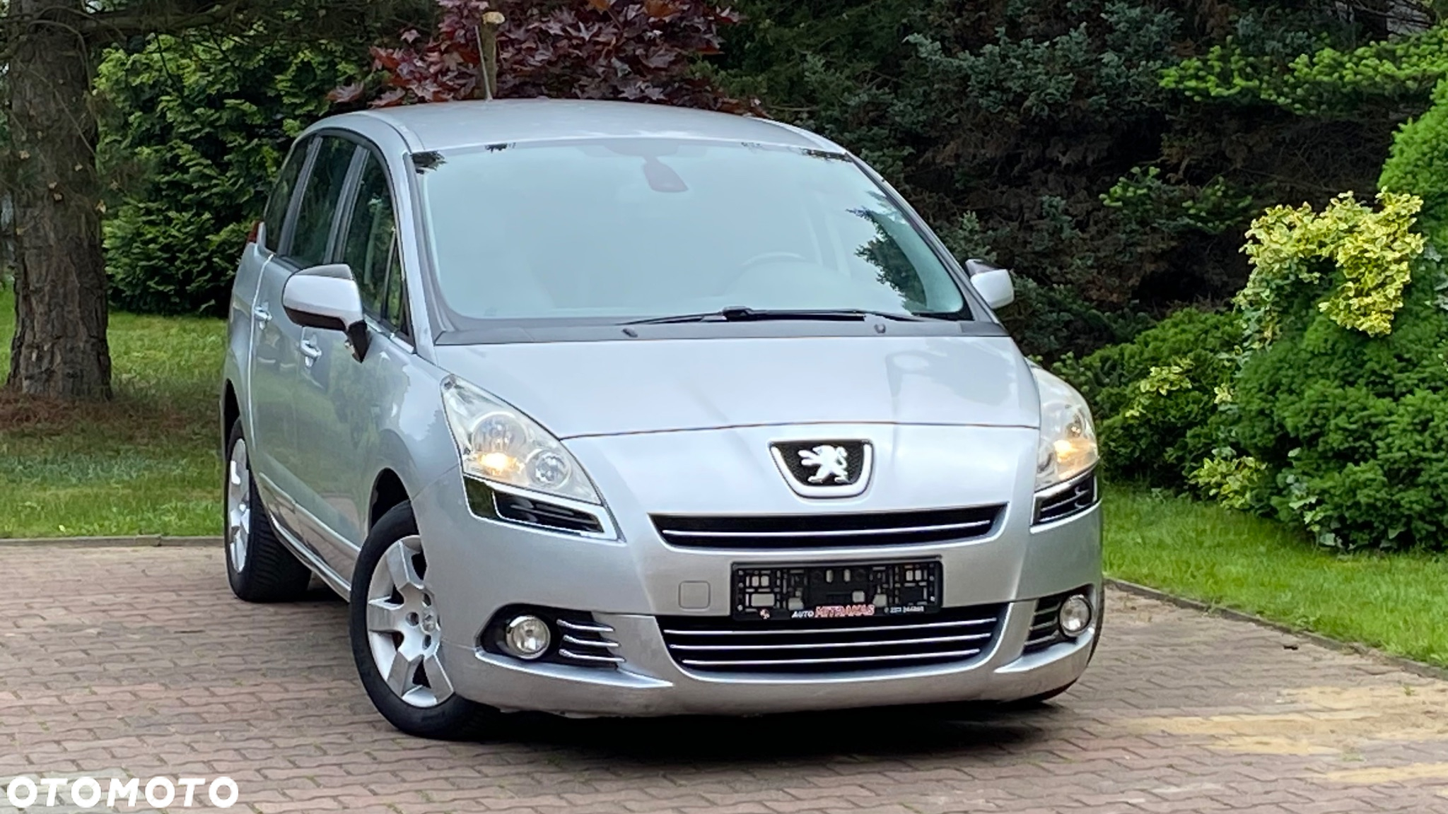 Peugeot 5008 e-HDI FAP 110 EGS6 Stop&Start Access - 29