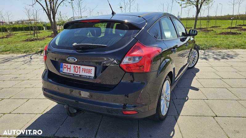 Ford Focus - 3