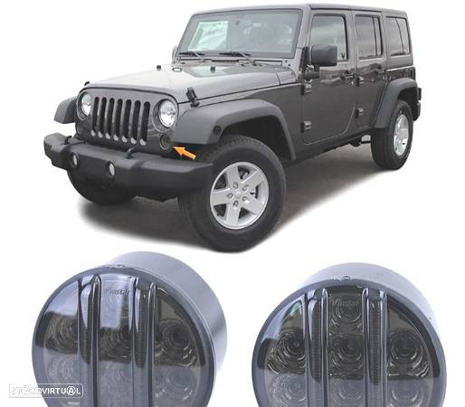 PISCAS DIANTEIROS PARA JEEP WRANGLER JK 07- LED PRETO FUMADO - 1