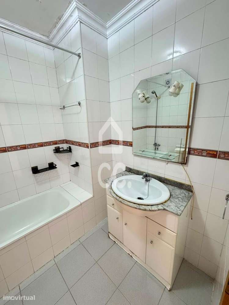Apartamento T3 em São Sebastião de Guerreiros - Remodelação Total-16