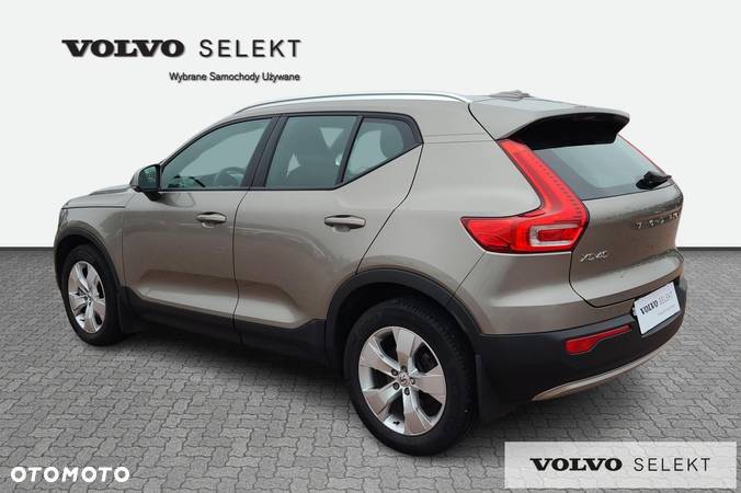 Volvo XC 40 - 4