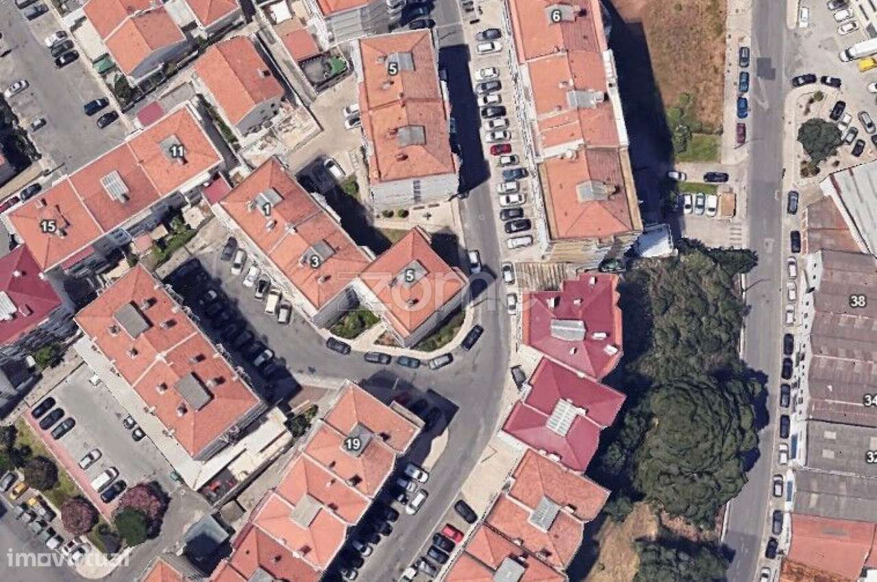 T2 Póvoa de Santo Adrião próximo a comércio, transportes e escolas-14