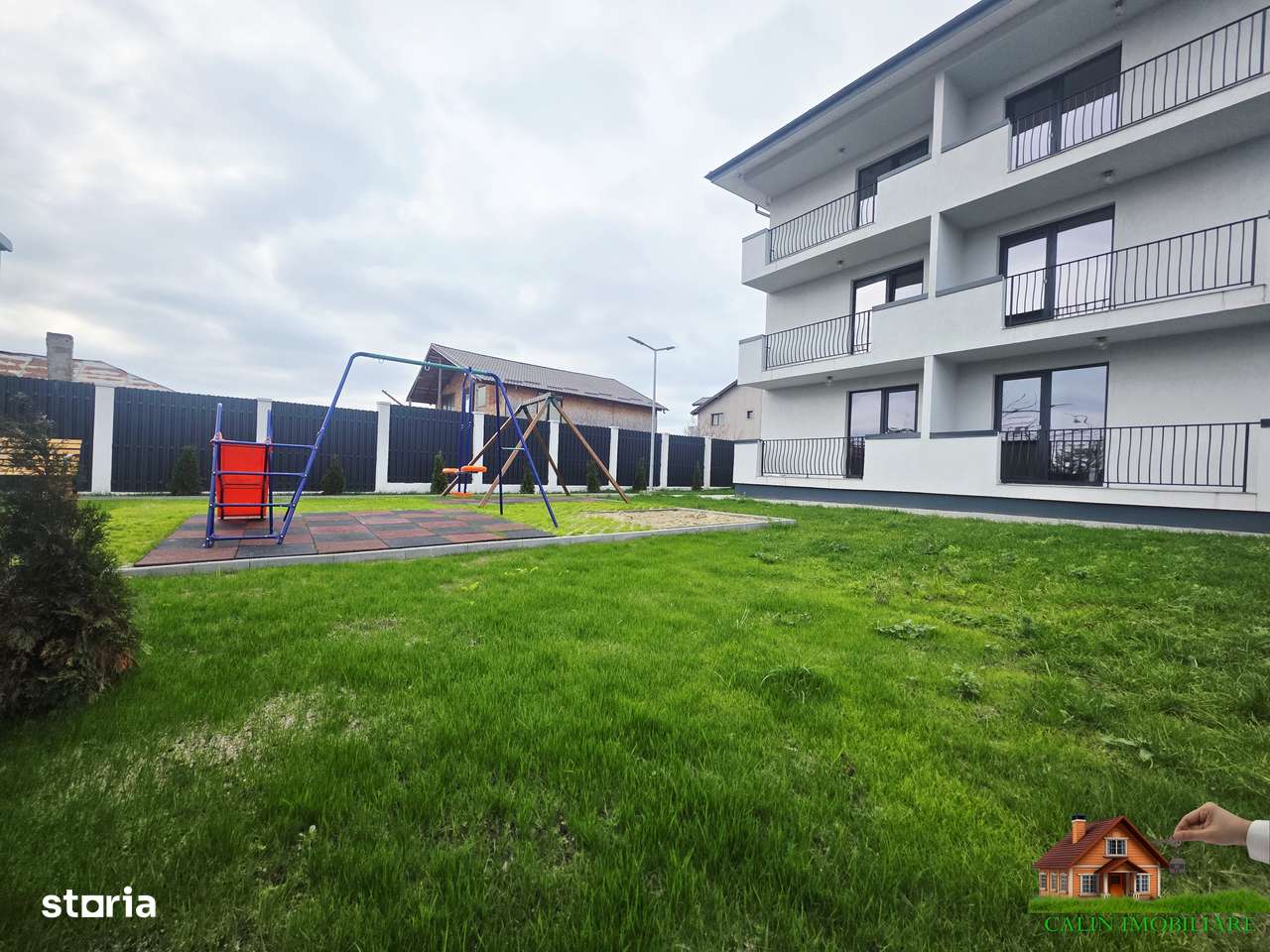 Apartament 2 camere 50 mp etaj 1 rond 43 Păcurari Rediu 90.700 Euro-1