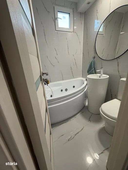 APARTAMENT 4 CAMERE RENOVAT MODERN BLOC 1976 CENTRALA PROPRIE-3