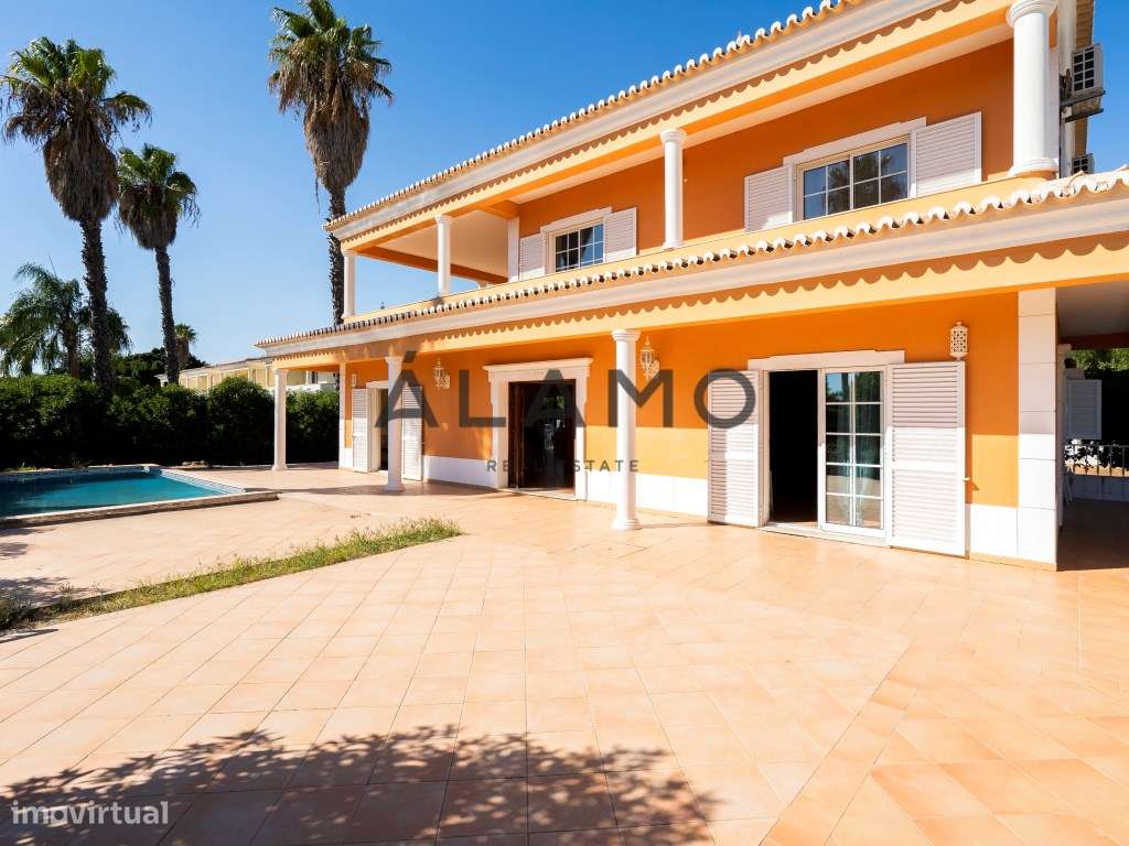 Charmosa Moradia Tradicional em Vale Formoso-22