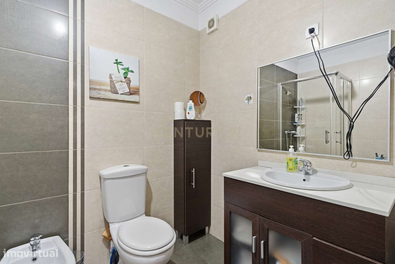 Apartamento T3 com terraço e churrasqueira – Merceana, Alenquer-26