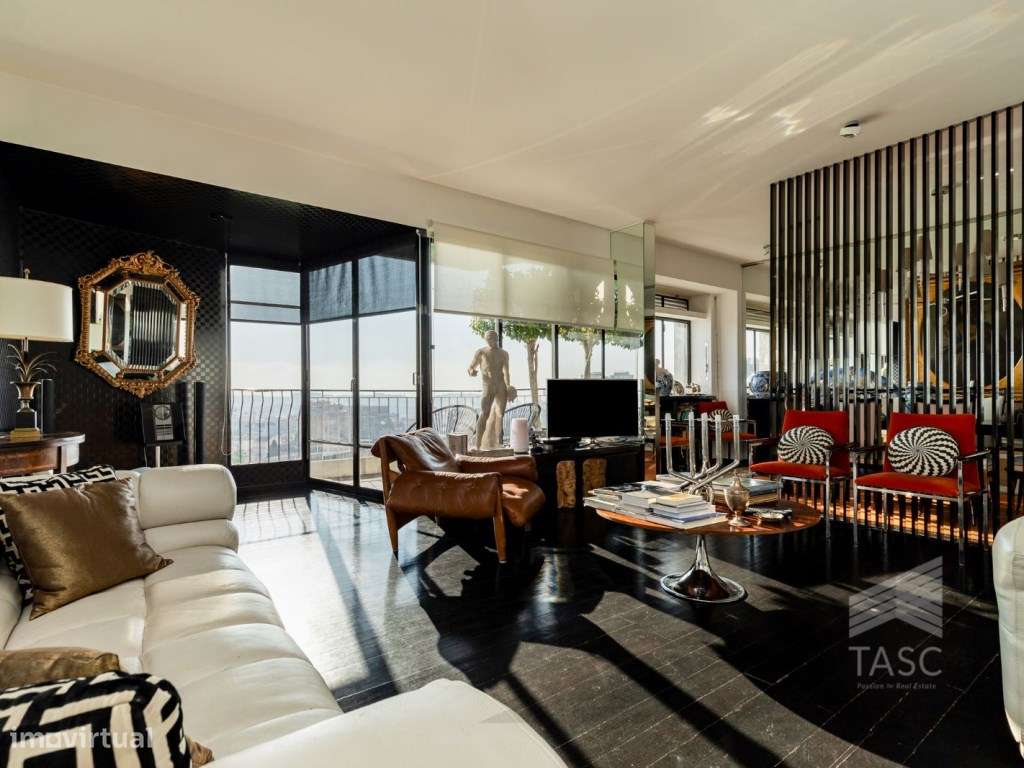 Apartamento T1 no Bloco das Águas Livres - Grande imagem: 2/21