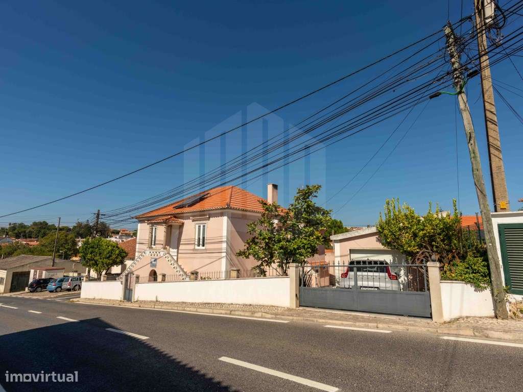 Casa Histórica com Vistas para o Palácio da Pena em Sintra-49