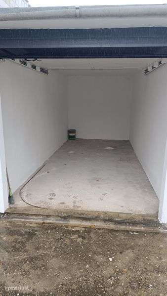 Garagem fechada (BOX) Ermesinde Estação - Grande imagem: 4/6