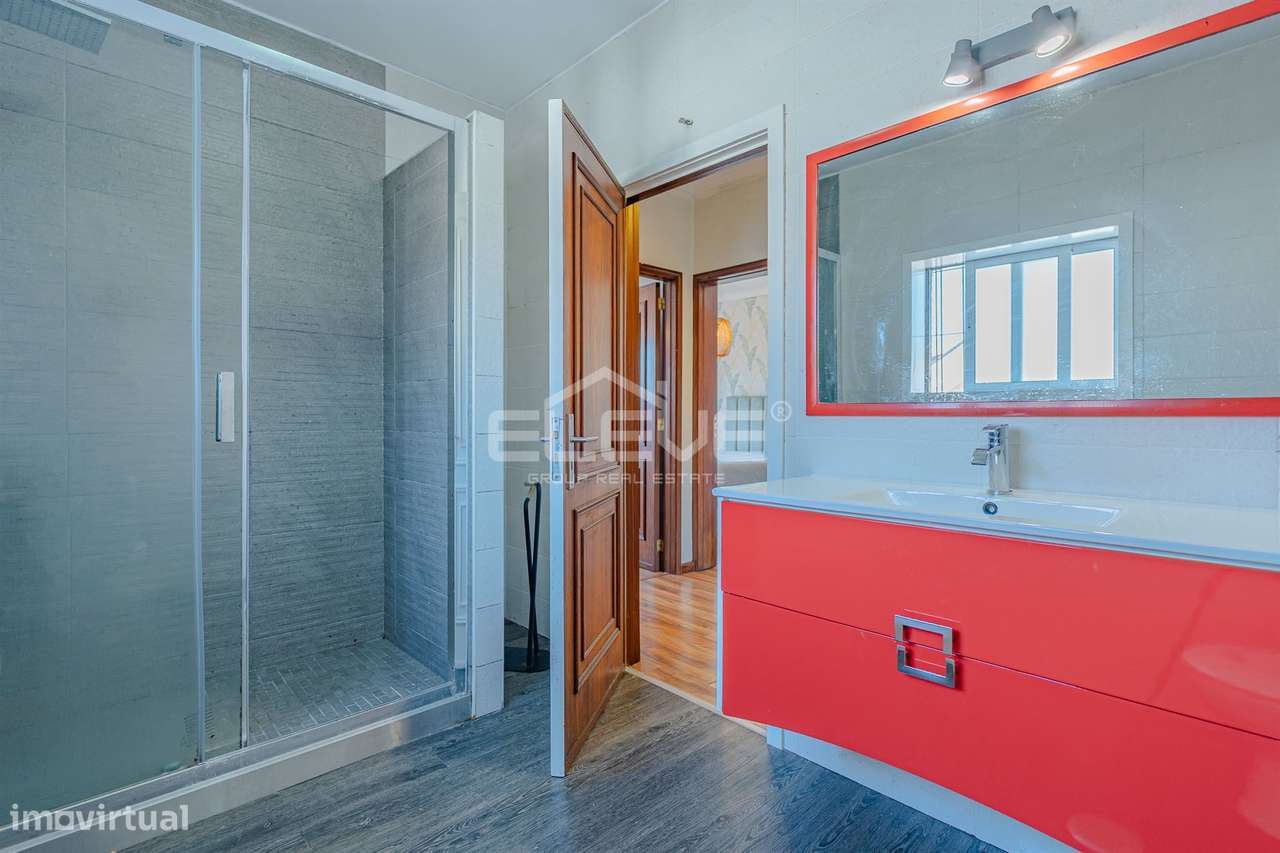 Espetacular Moradia T3 Rechousa - Gaia-25