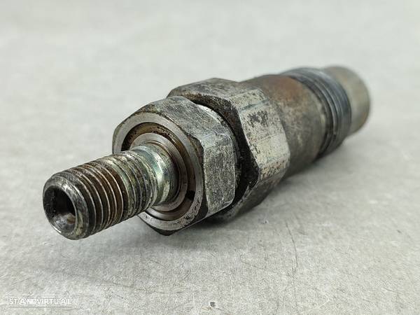 Injector Nissan Sunny Ii (N13) - 5