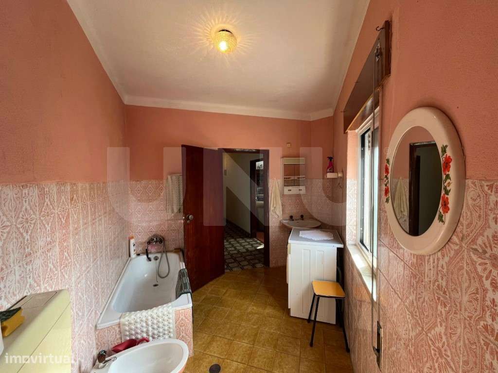 Moradia em Vales do Rio - Características Únicas, Pronta a Habitar-12