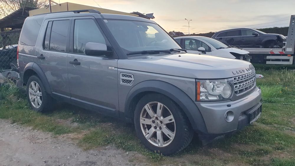 Land Rover Discovery IV TD V6 HSE 2012