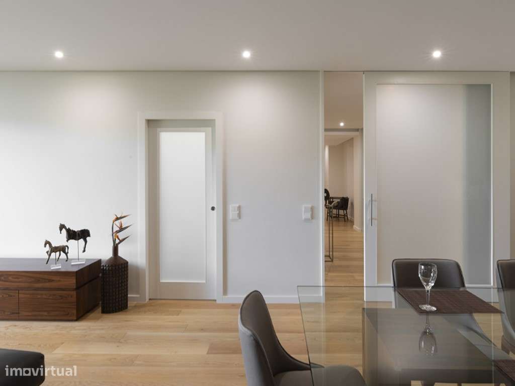 Edifício Portas do Sol - T3+1-6