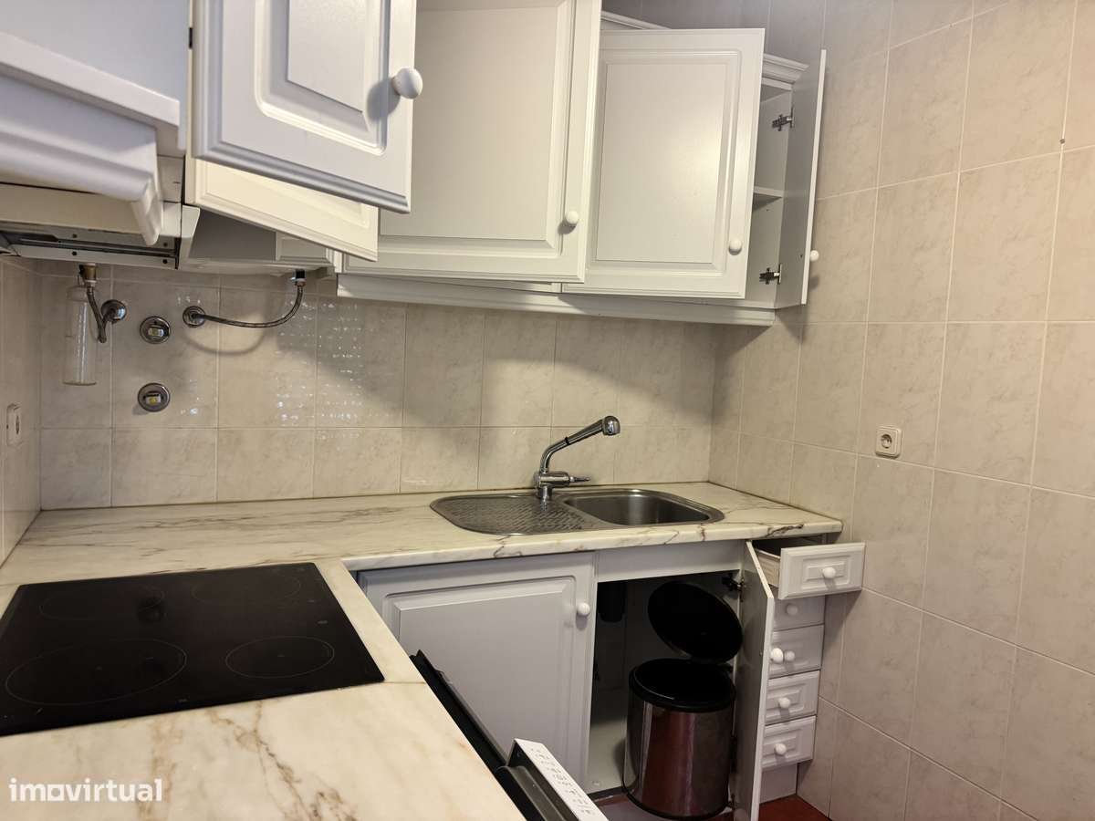 Apartamento T1 arrendamento Aver-o-Mar - Grande imagem: 4/7