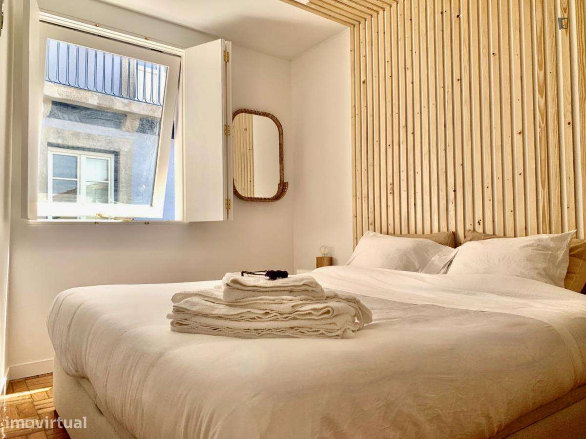 Apartamento com 2 quartos - localizado em São Nicolau Porto - Grande imagem: 5/6