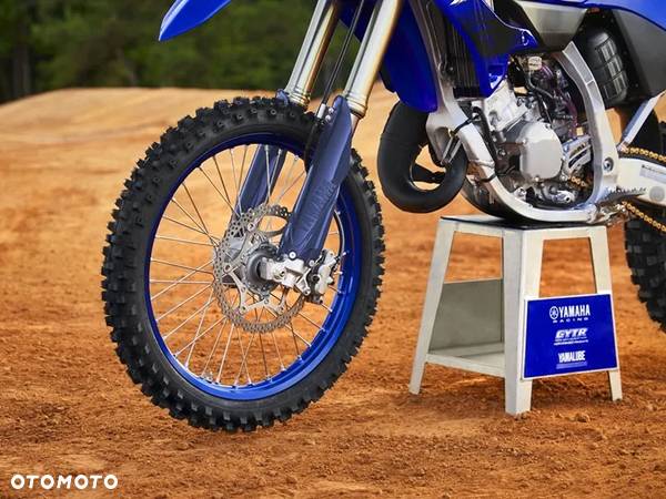 Yamaha YZ - 4