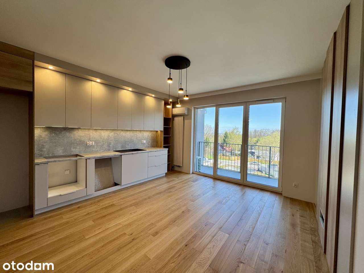 Stylowe 3 pokoje - do zamieszkania!  balkon + klimatyzacja - Malborska-1