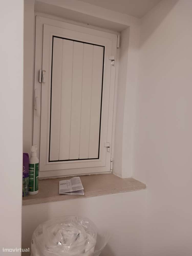 Apartamento T0 com acessibilidade em Lisboa-5