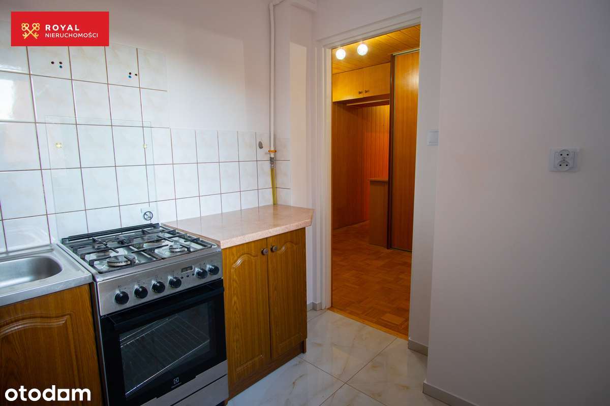 Przestronne dwupokojowe mieszkanie w centrum-7