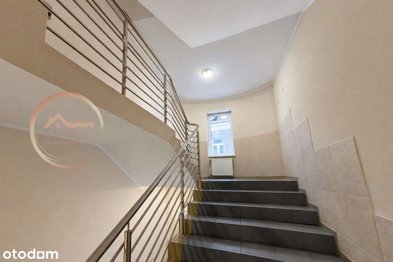 Śródmieście|2 pokoje/1piętro|balkon|budowa 2000 r-5