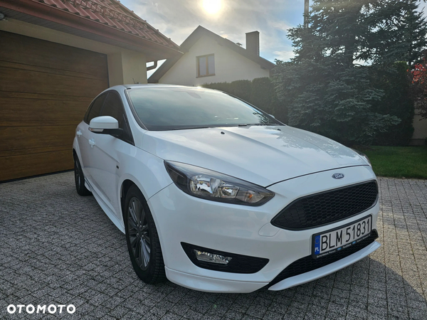 Ford Focus 1.0 EcoBoost ST-Line ASS - 6