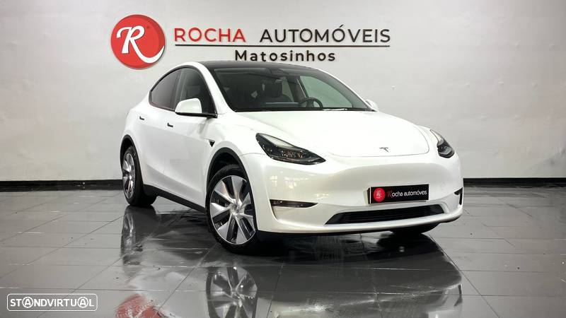 Tesla Model Y Long Range Dual Motor AWD - 4