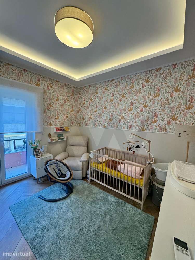 Linda a Velha - 1º Andar Remodelado, Mobilado e com Financiamento Gara-19