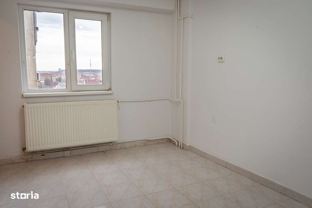 Decomandat - Spations - 2 bai - Langa Iulius Mall - Comision 0%-10