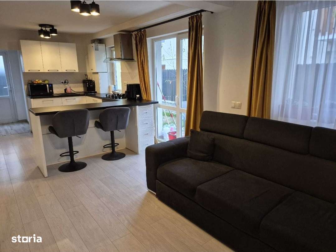Vand Casa tip Duplex zona Liziera Triaj-0