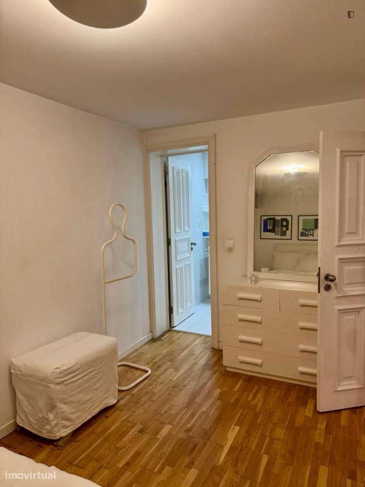 Apartamento com 1 quartos - localizado em Paço de Arcos Lisbon - Grande imagem: 4/10