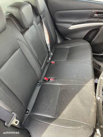 Interior din piele pe negru pentru SUZUKI SX4 S-CROSS cu incalzire. - 5