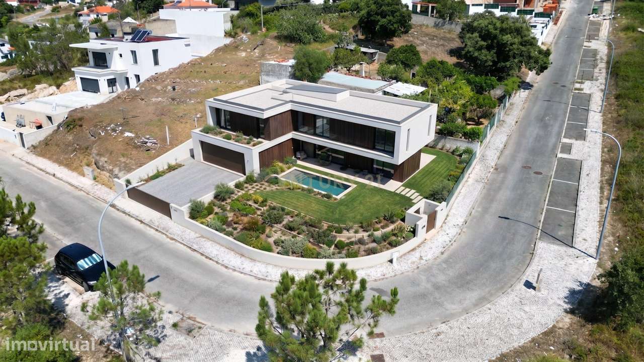 NOVIDADE  Terreno Urbano, 428m2, em gaveto, urbanização nova.-15