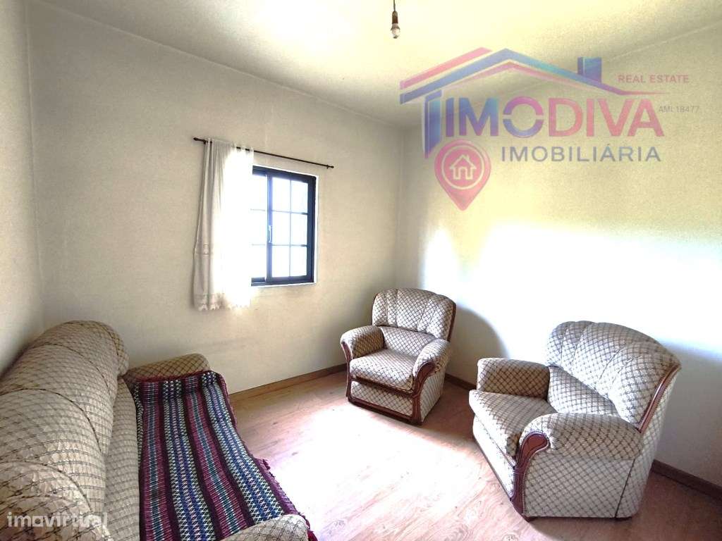 Moradia T3 com Terreno Plano de 1.000 m² a 5 minutos de Figueiró do...-5