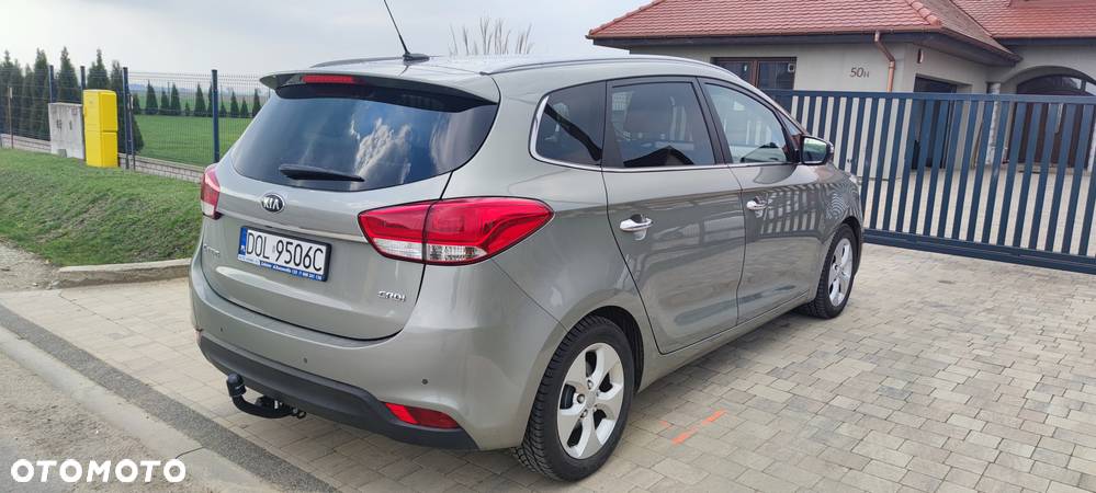 Kia Carens 1.7 CRDi XL 7os - 3