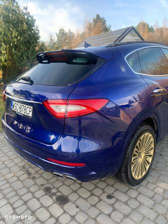 Maserati Levante - 8