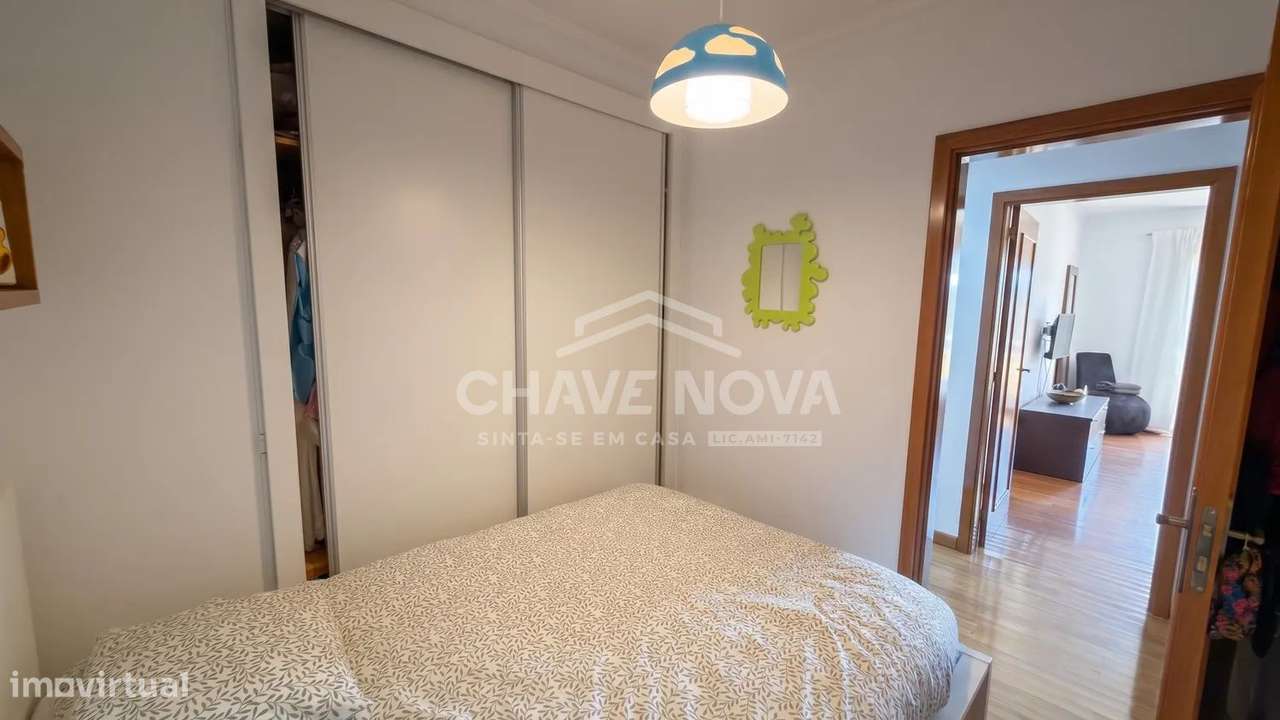 JD - Apartamento T1+1 Último Piso, Lugar Garagem, Canidelo. Mobilado-7