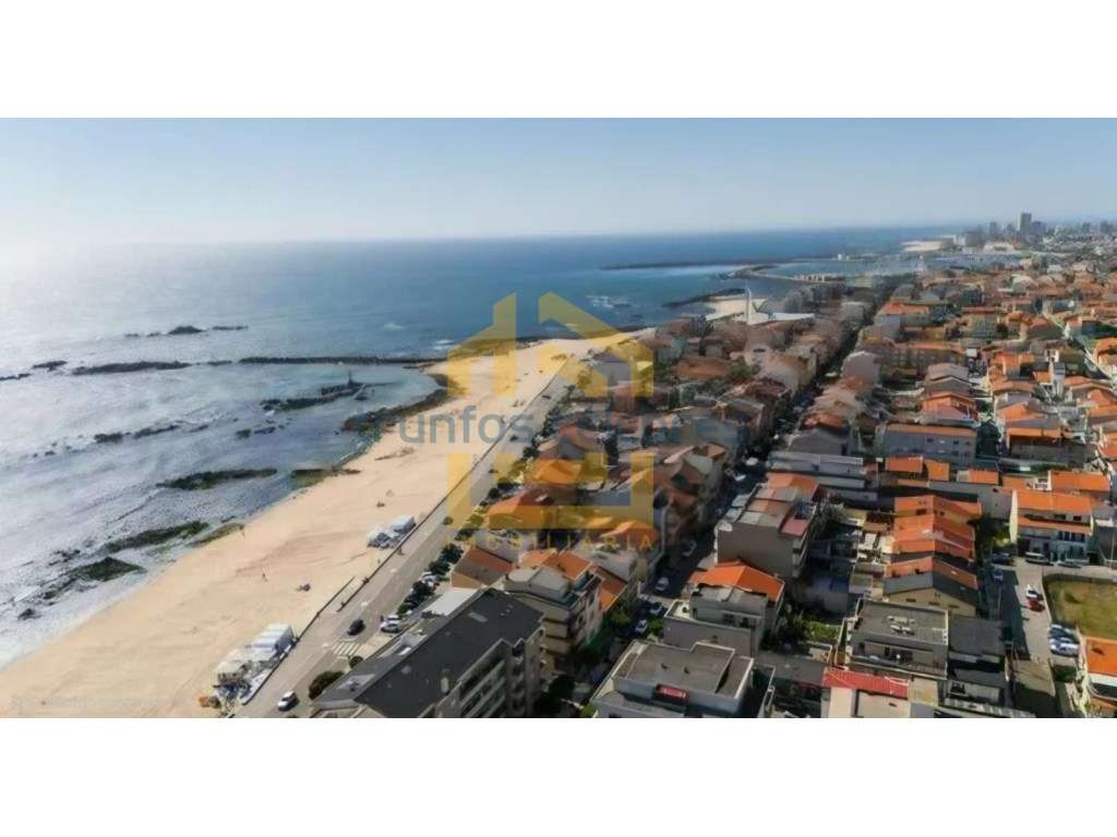 T3 renovado a 200mt da praia das caxinas vila do conde-31