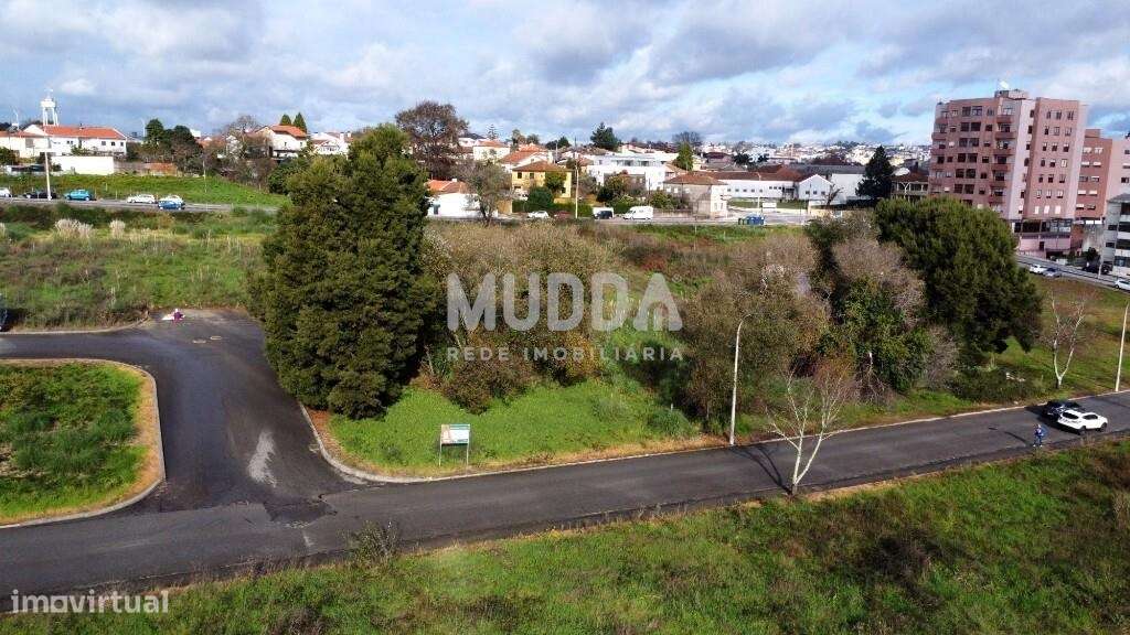 Terreno Urbano para Construção em Altura – São João da Madeira - EXCLU-25