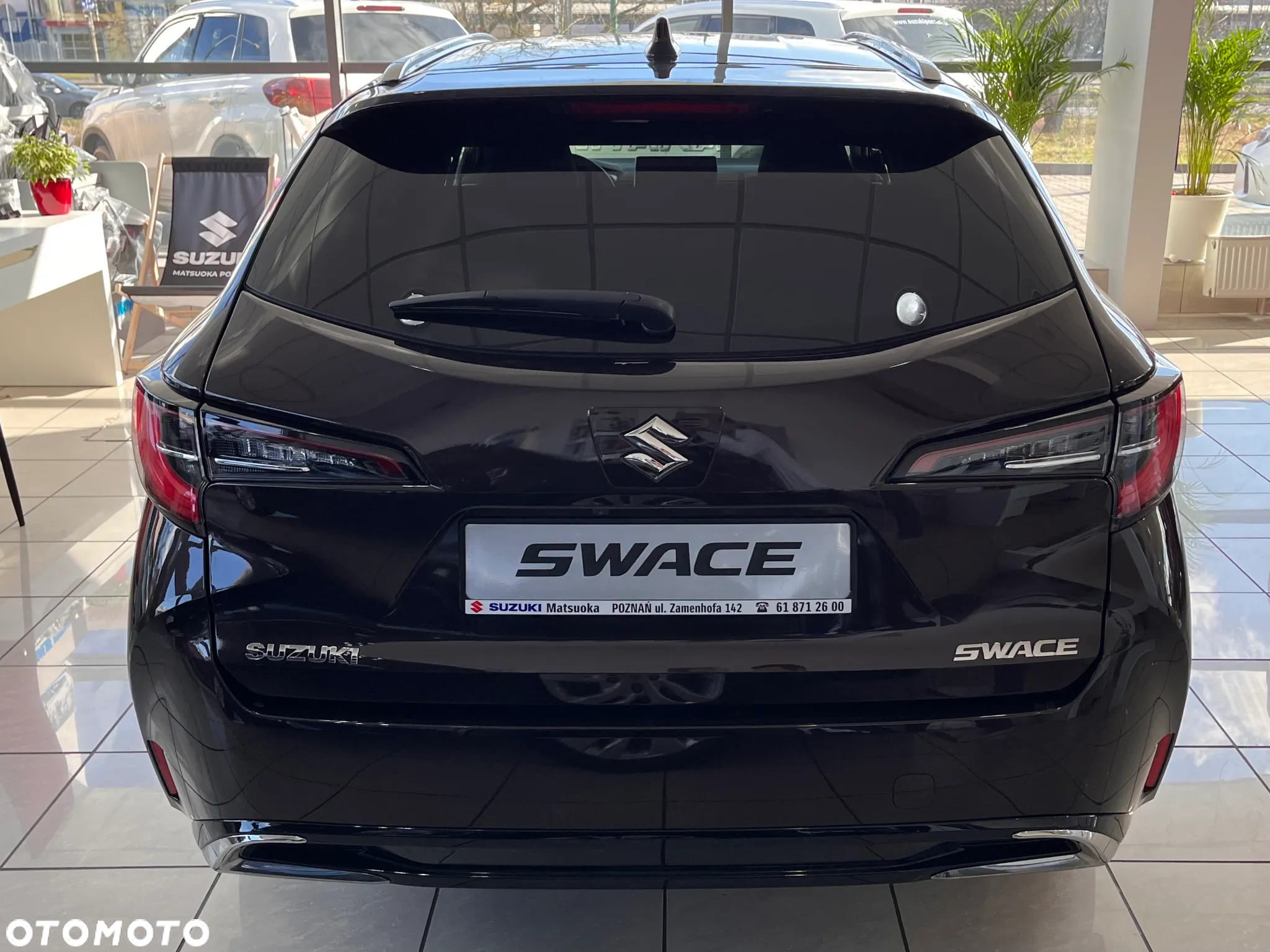 Suzuki Swace 1.8 Hybrid Premium Plus CVT - 5