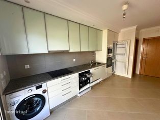 Apartamento T2 de excelentes àreas numa zona residencial calma da N... - Grande imagem: 4/30