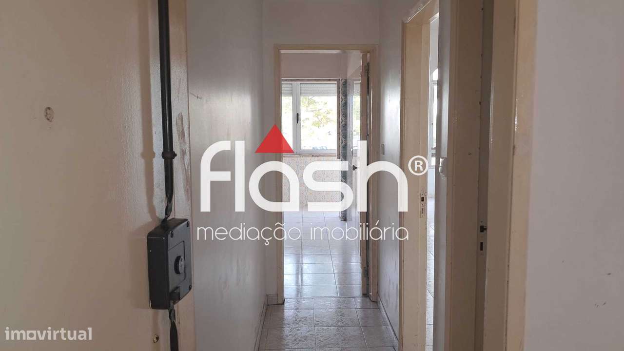 T2 Remodelado com elevador e arrecadação na Figueirinha -Oeiras-18