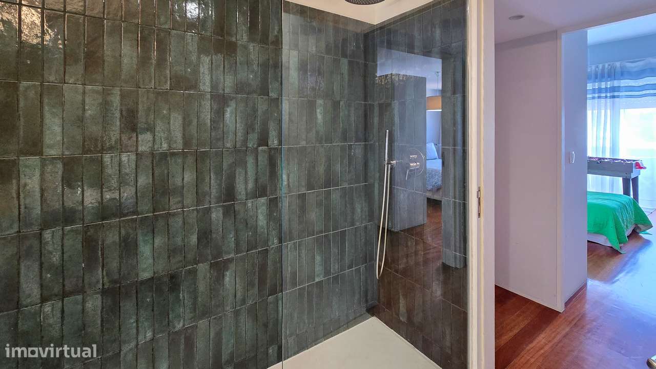 T3 remodelado na Rua do Godinho, Matosinhos com 153m²-15
