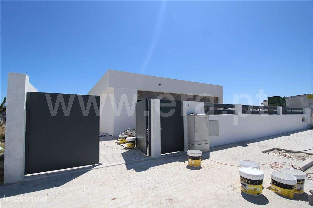 Moradia Isolada 3 quartos - Grande imagem: 3/27