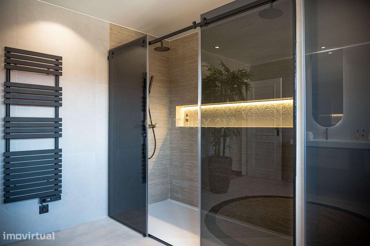 Moradia de Luxo com Piscina Aquecida e Jacuzzi Junto à Praia da Vieira-24