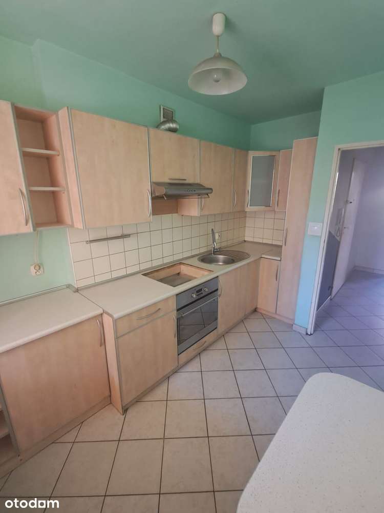 Mieszkanie o powierzchni 45.92m2, balkon, wysoki parter, Os. Korczak-3