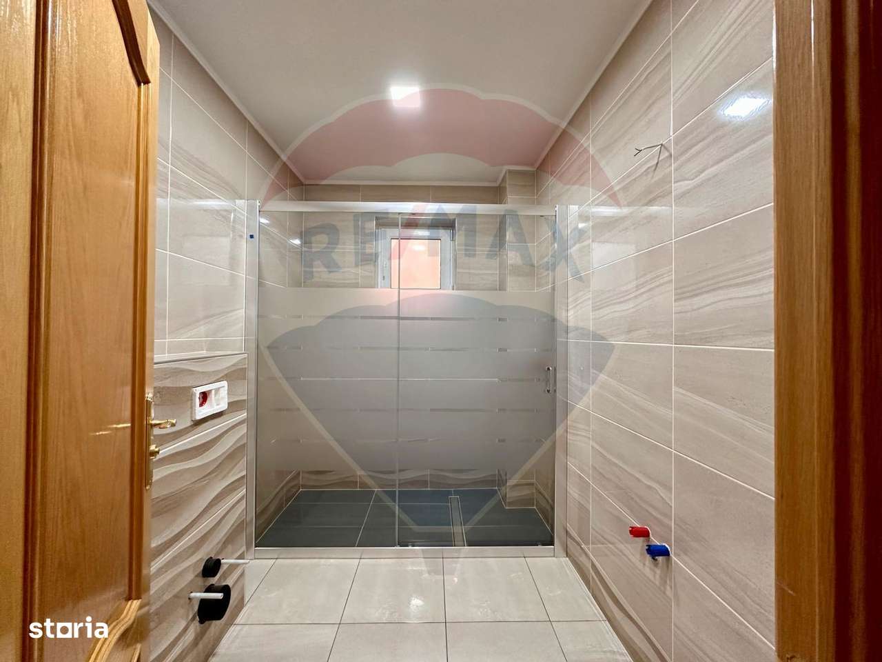 Casa de vanzare pe Str.Argintului/Cisnadie - Imagine principală: 5/13